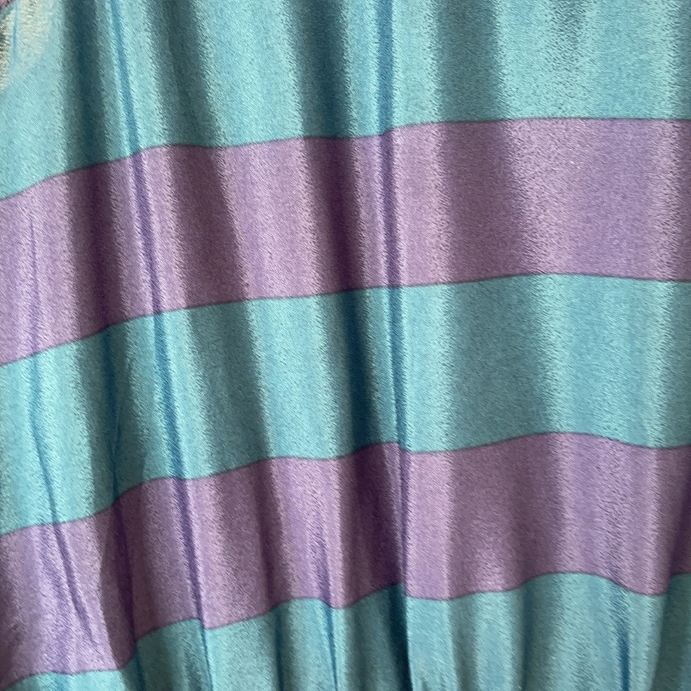 Loft brand. Size Small. Color green and blue - Picture 3 of 6